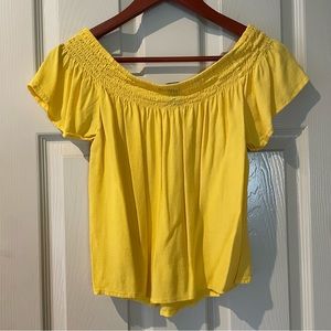 💫4/$20 F21 off the shoulder too, size M